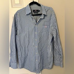 Vineyard vines men XL slim fit shirt.